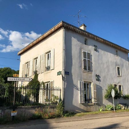 La Fourmi Home Haroue Exterior photo