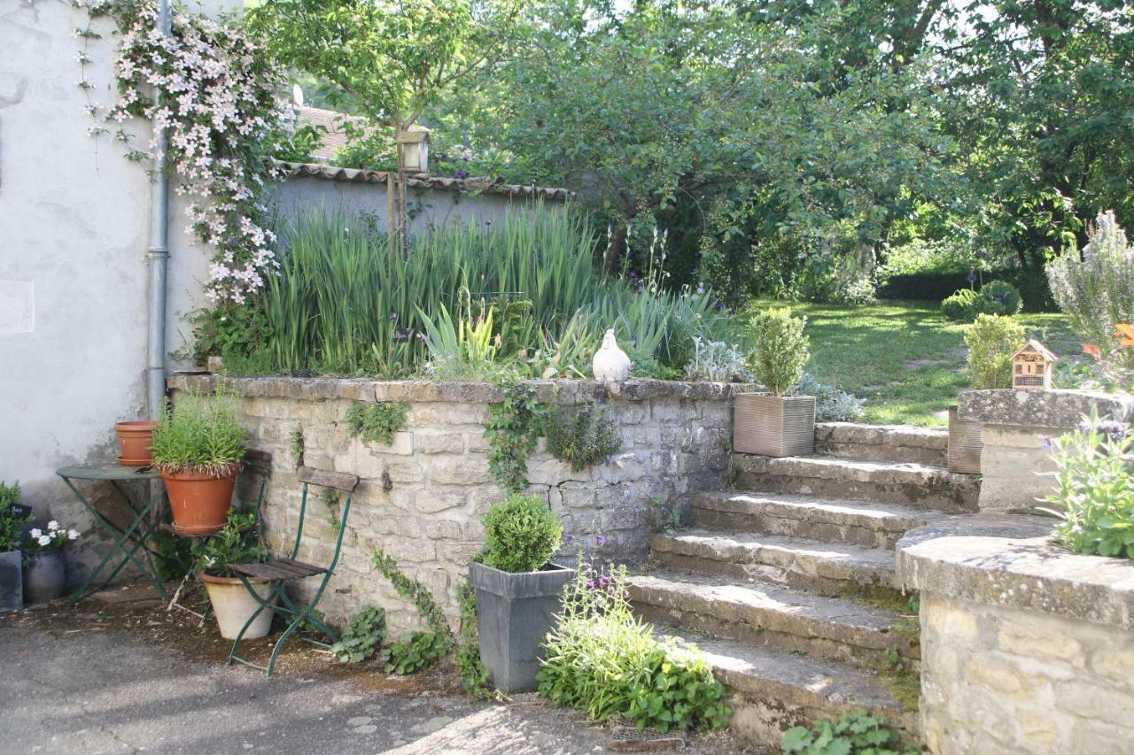 La Fourmi Home Haroue Exterior photo